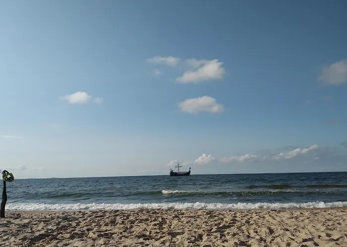 New Homes For 8 People, Niechorze