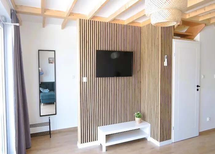 New Homes For 8 People, Niechorze